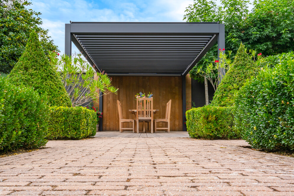 Pinela; Aluminium Louvered Roof